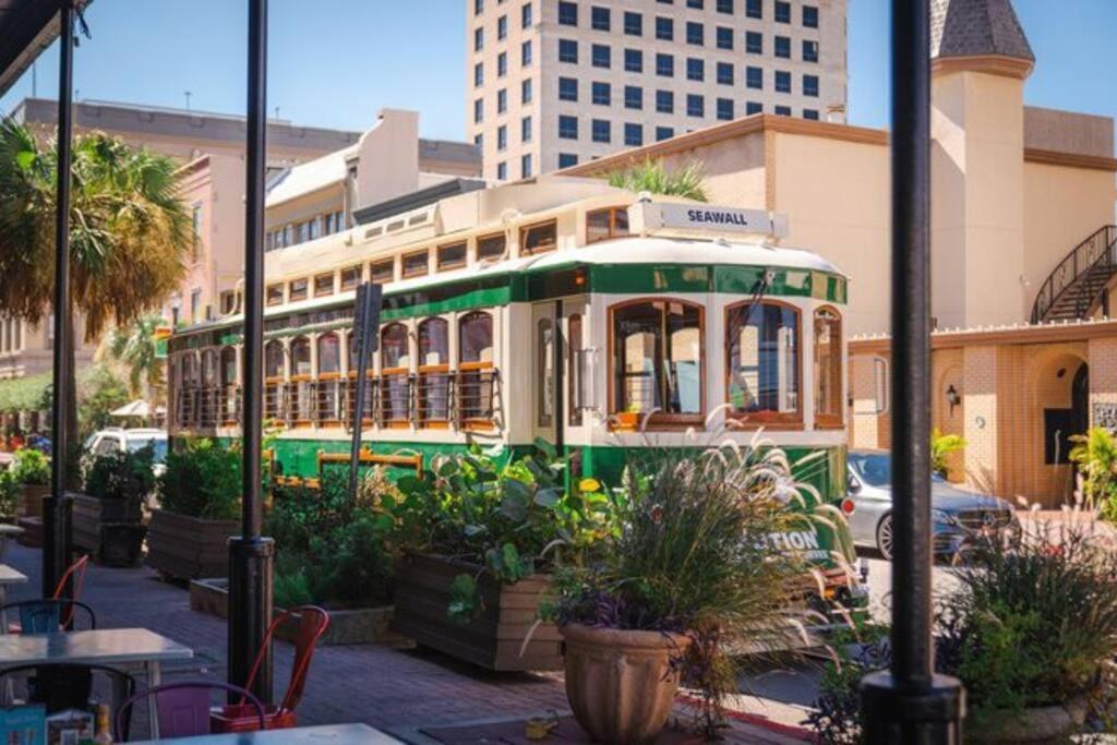 The Happy Seahorse Apartamento Galveston Exterior foto